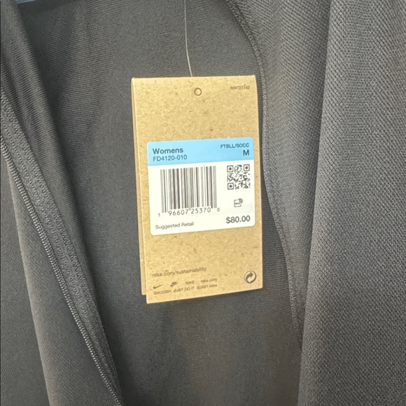 Nike track jacket - Picture 2 of 6